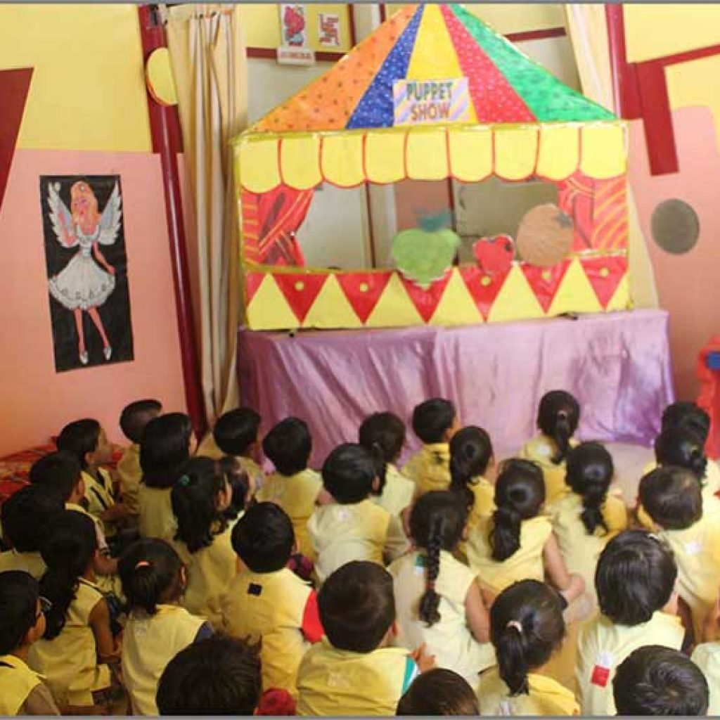 PUPPET SHOW WEEK